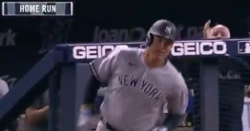 Anthony Rizzo's go-ahead moonshot caps two-homer night a Yankees