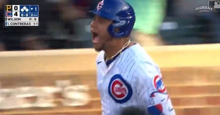 Willson Contreras hits grand slam for 100th career home run